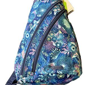 NWT Sakroots On The Go Large Convertible Crossbody - Royal Blue Sea